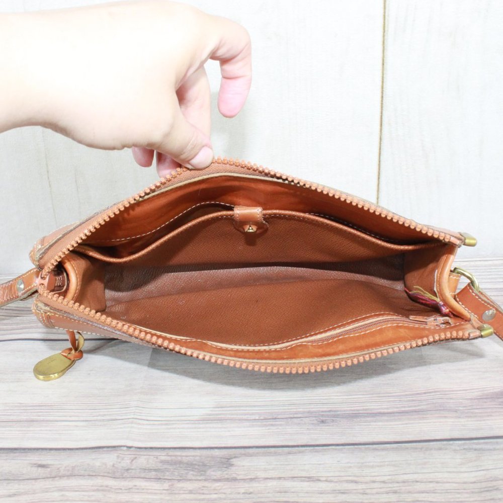 VTG Dooney & Bourke Shoulder Bag Crossbody - Picture 6 of 13